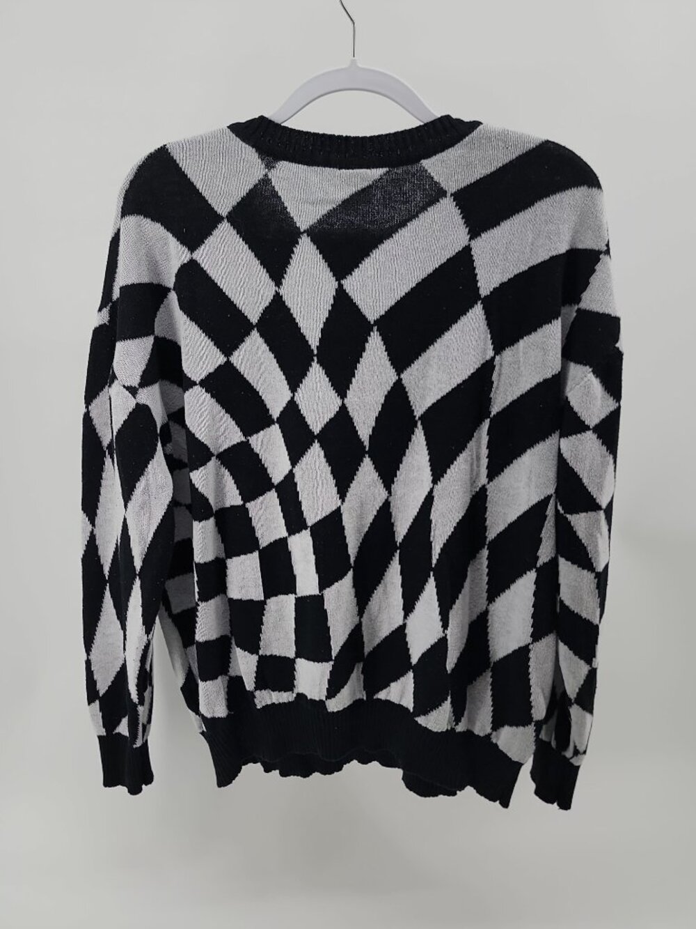 Disney Mickey Mouse Checkerboard Sweater Black White Graphic Retro Streetwear - Picture 3 of 7
